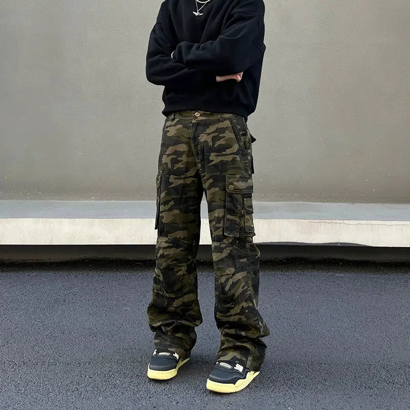 Multi-Pocket Camouflage Pants