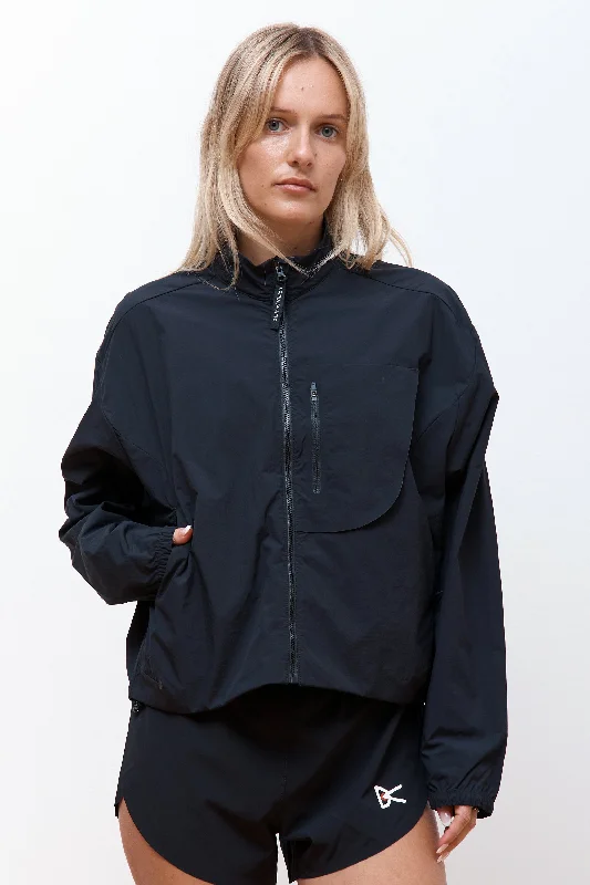 Cropped Recycled DWR Jacket Black